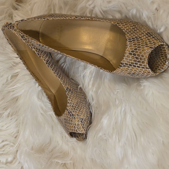 Stuart Weitzman Snakeskin Peep-Toe Heels - Picture 2 of 9